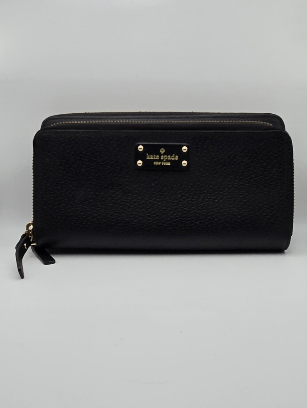 kate spade Black Double Pebbled Leather Zip Large Wallet/Wristlet EUC